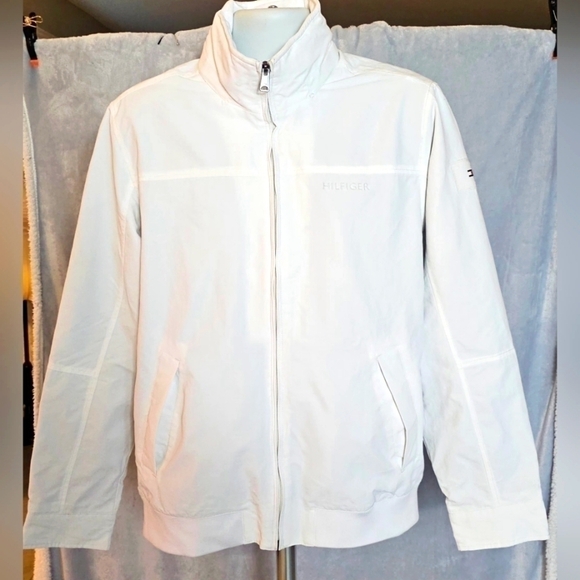 🆕Tommy Hilfiger Regatta Yacht Water Resistant Windbreaker Jacket Size Med NWT - Picture 1 of 10